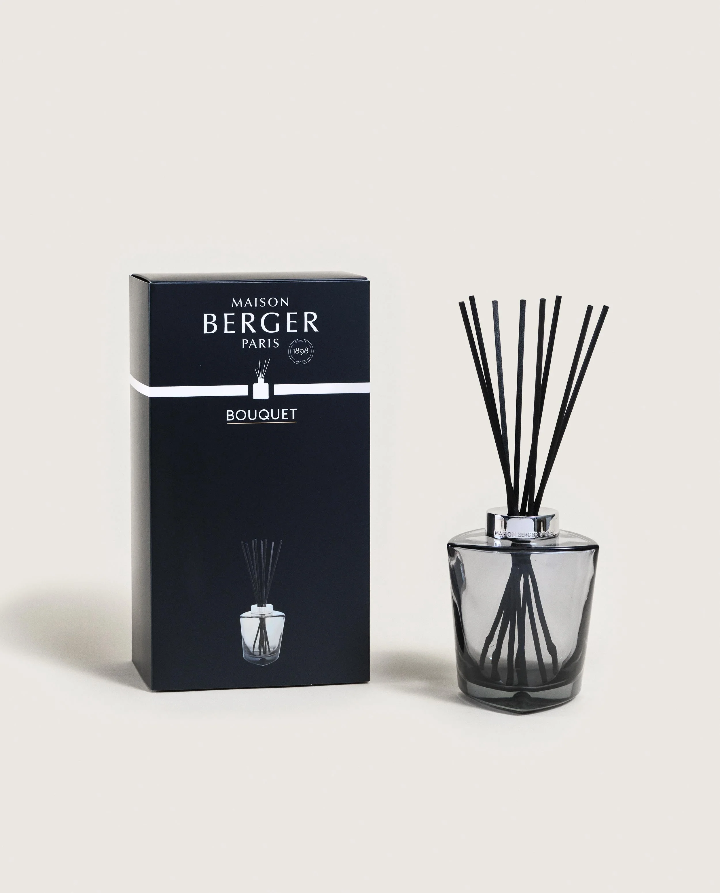 Black Terra Bouquet - Image 4
