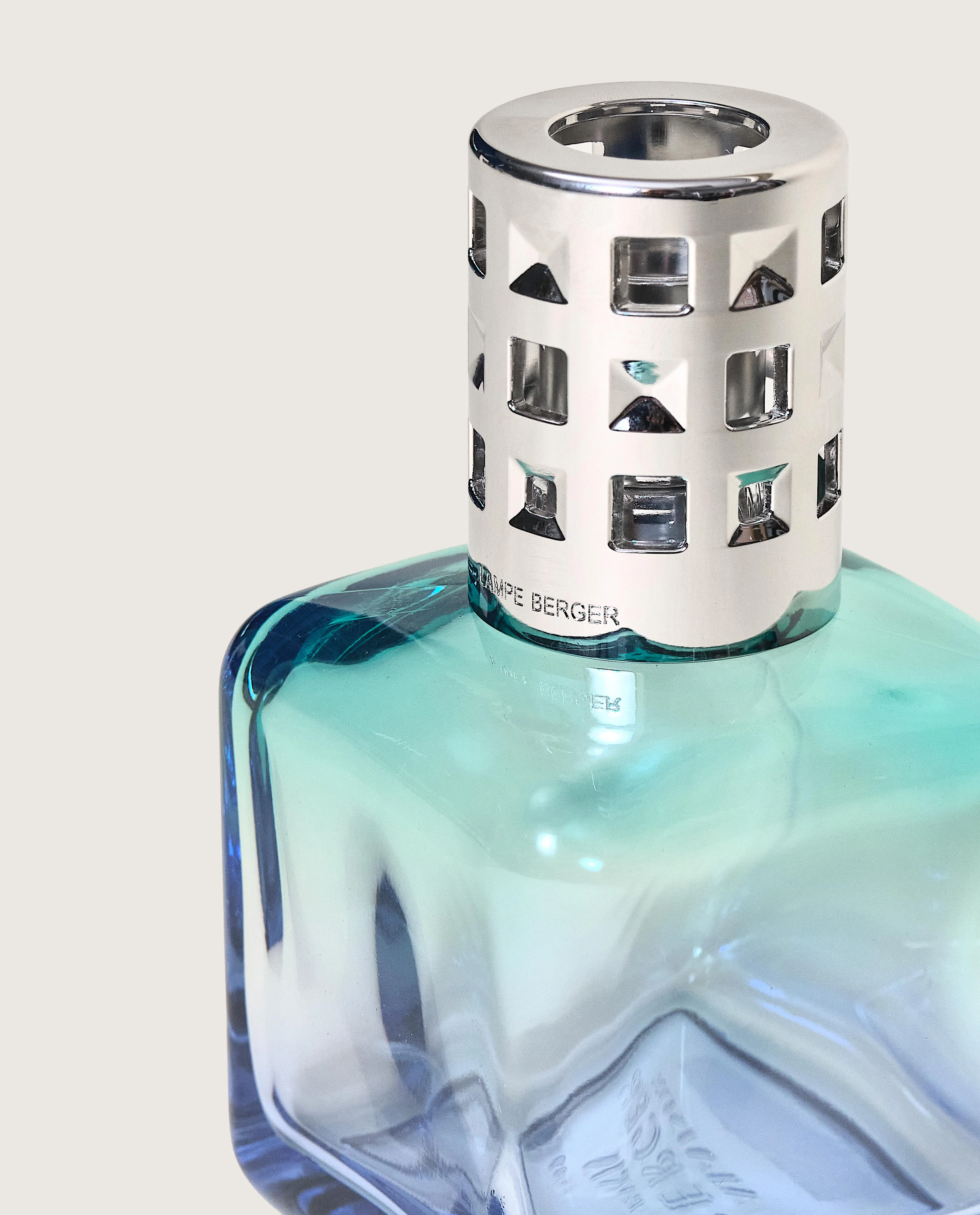 Turquoise/Blue Glaçon Lamp Berger Gift Pack - Image 4