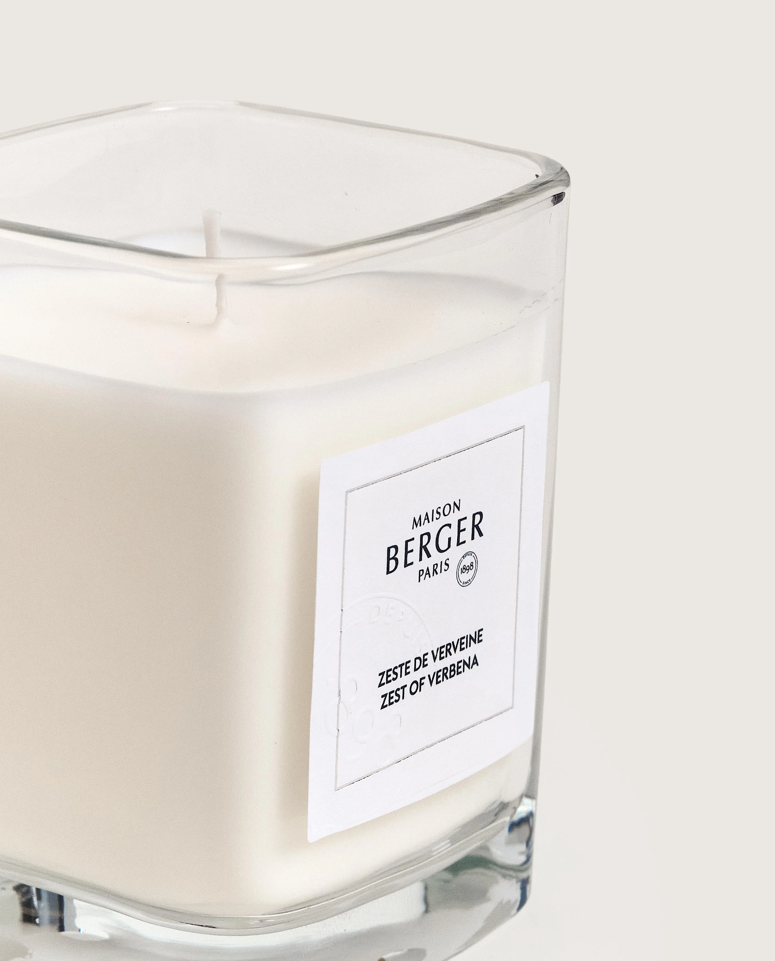 Zest of Verbena Scented Candle - Image 2